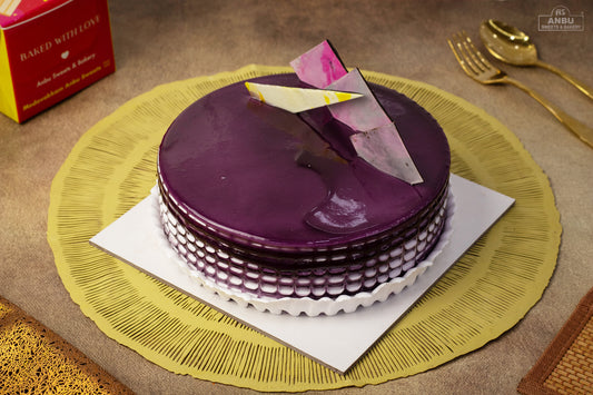 Blackcurrant cake