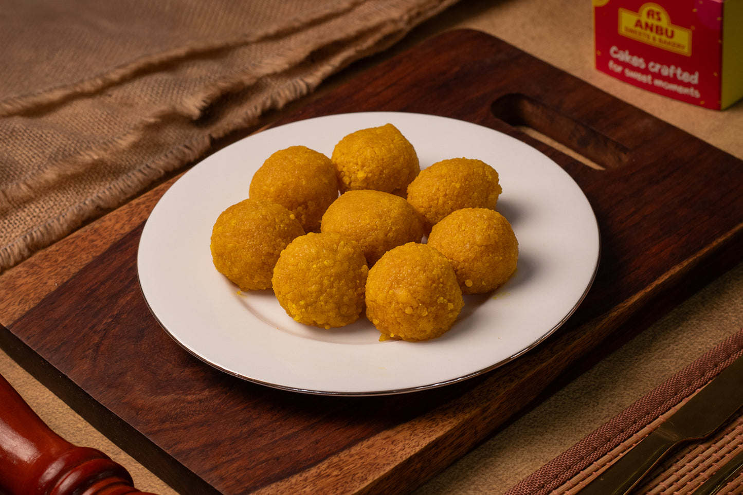 Plain Laddu